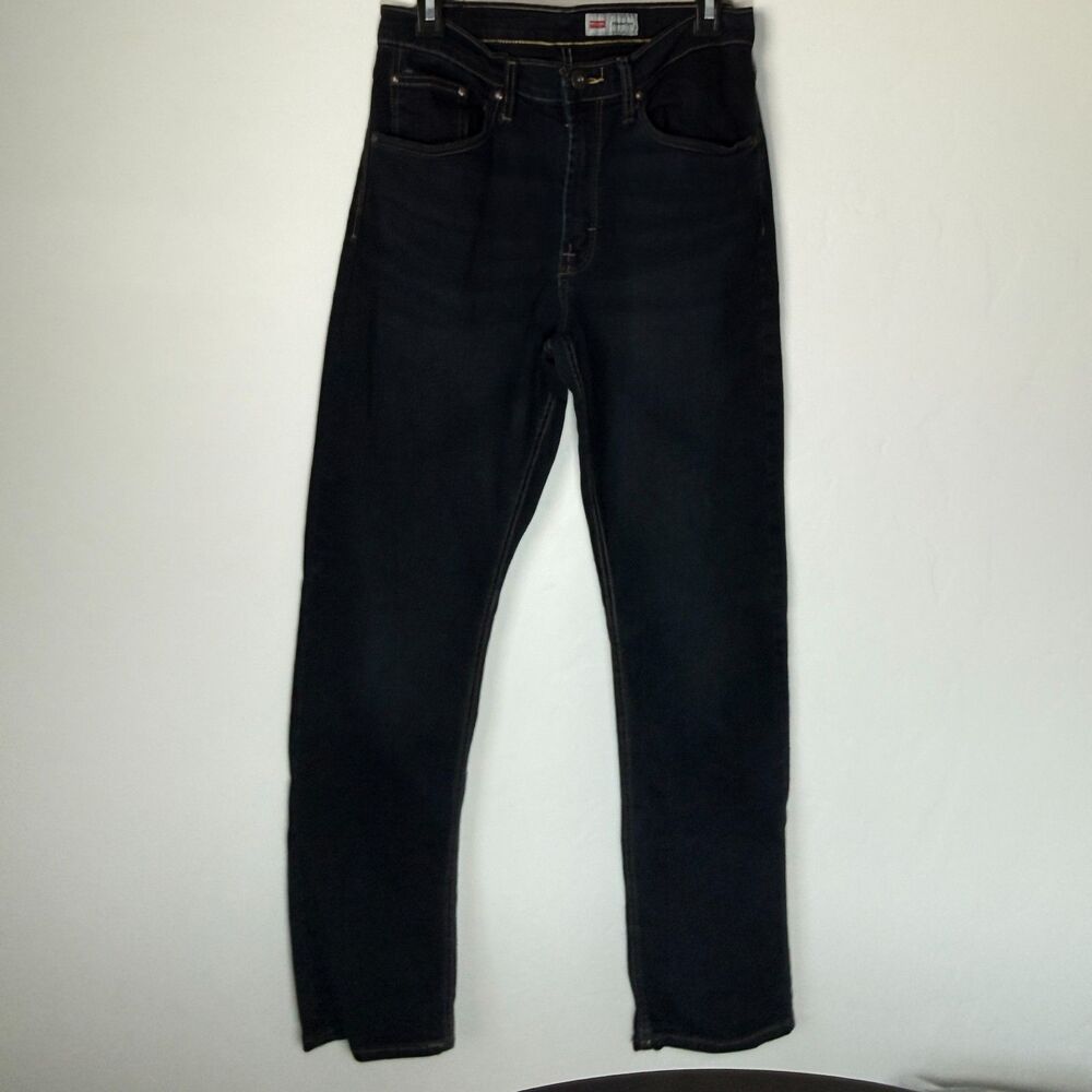Wrangler Premium Quality Straight Fit Jeans Mens 30x32 Dark Wash Denim Stretch